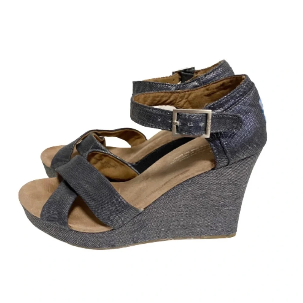 Toms Sienna metallic chambray wedge sandals size 7